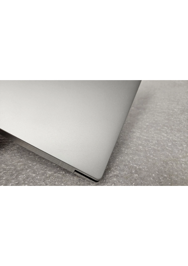 Ultrabook aluminiowy Dell XPS 9530 i7-13700H 64GB 1TB SSD 15,6